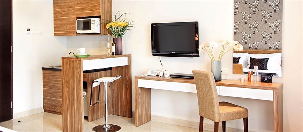 Rasuna Icon Hotel Джакарта Екстериор снимка
